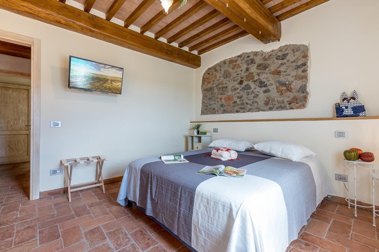 B&B Pietra A Padule Filettole Exterior photo