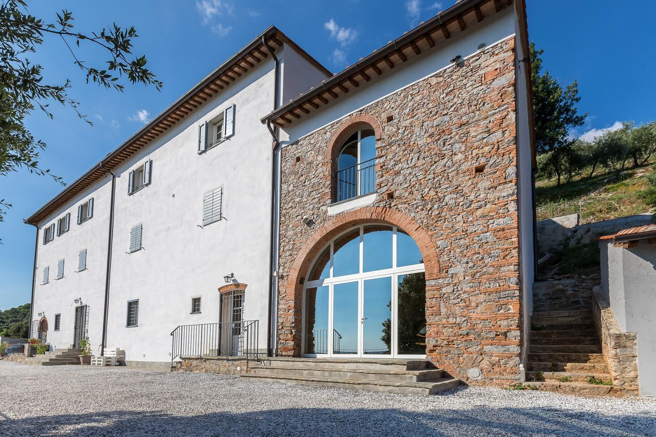 B&B Pietra A Padule Filettole Exterior photo