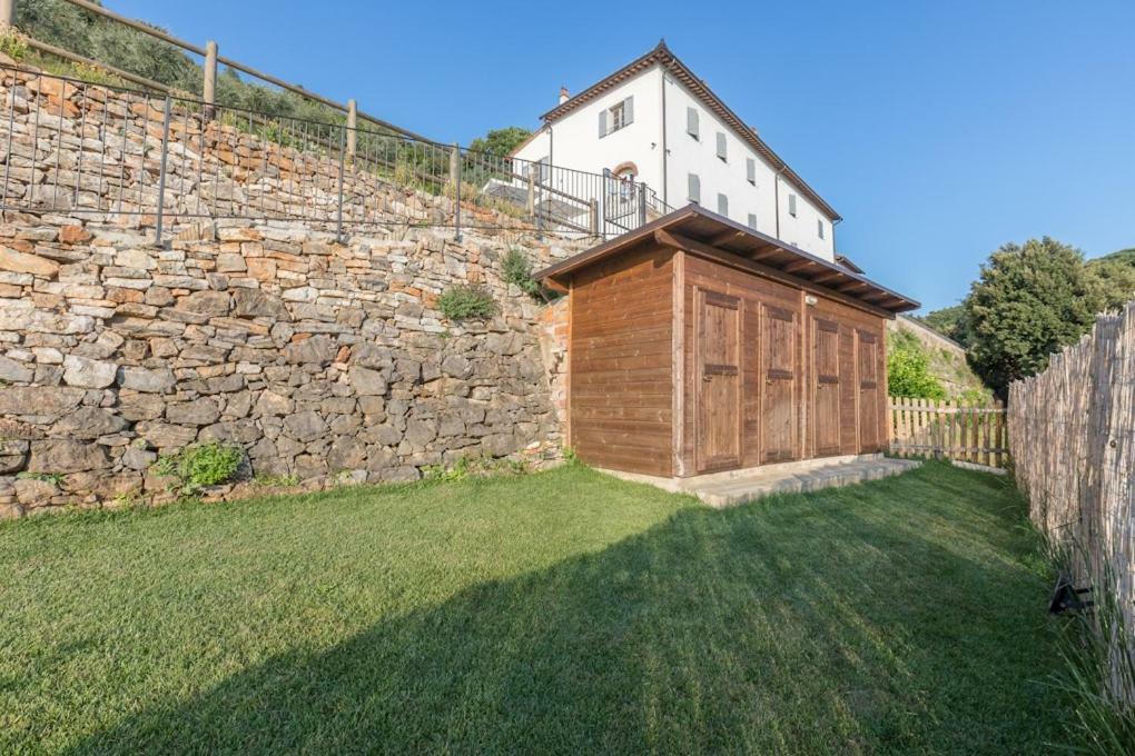 B&B Pietra A Padule Filettole Exterior photo